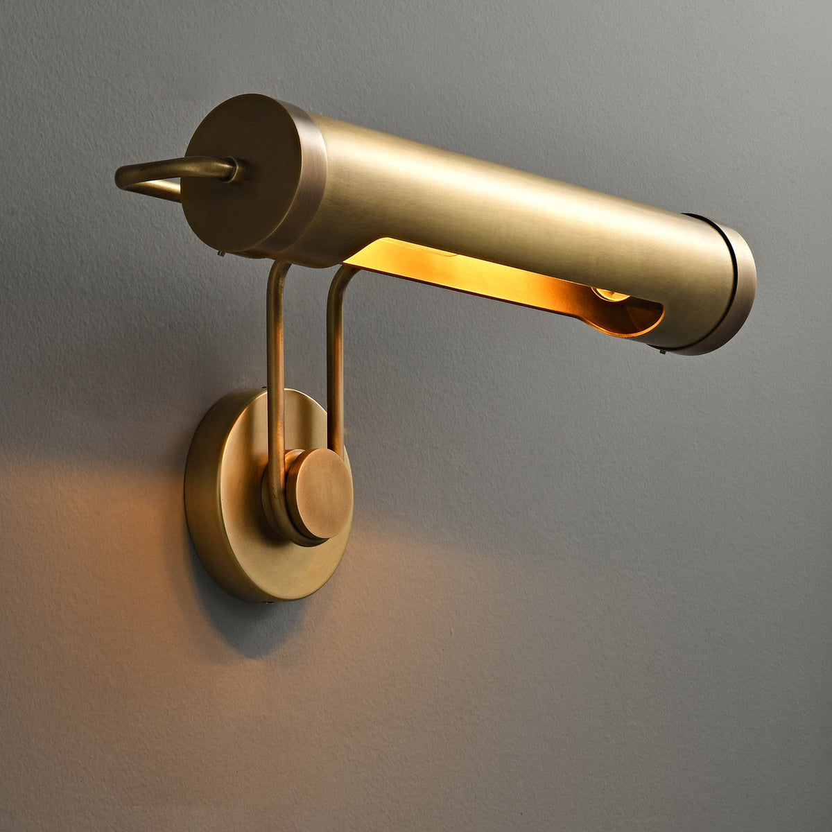 Chole Tube Modern Brass Picture Light — Pamlamp